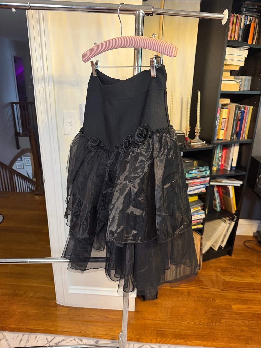 Gracia Black High-Low Layered Tulle Maxi Skirt with Rose Appliqué
